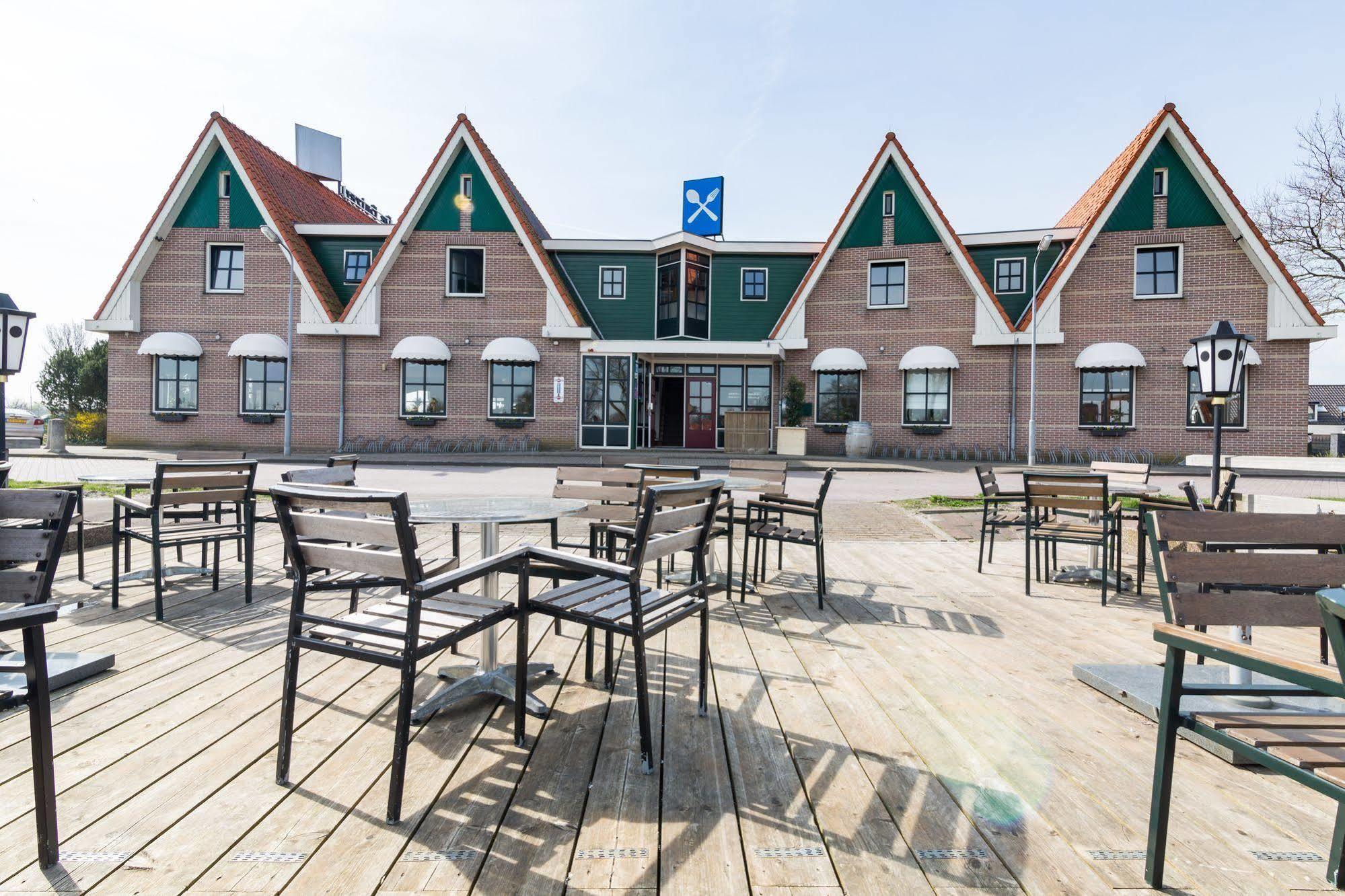 Hotel Restaurant De Buizerd Langedijk Extérieur photo