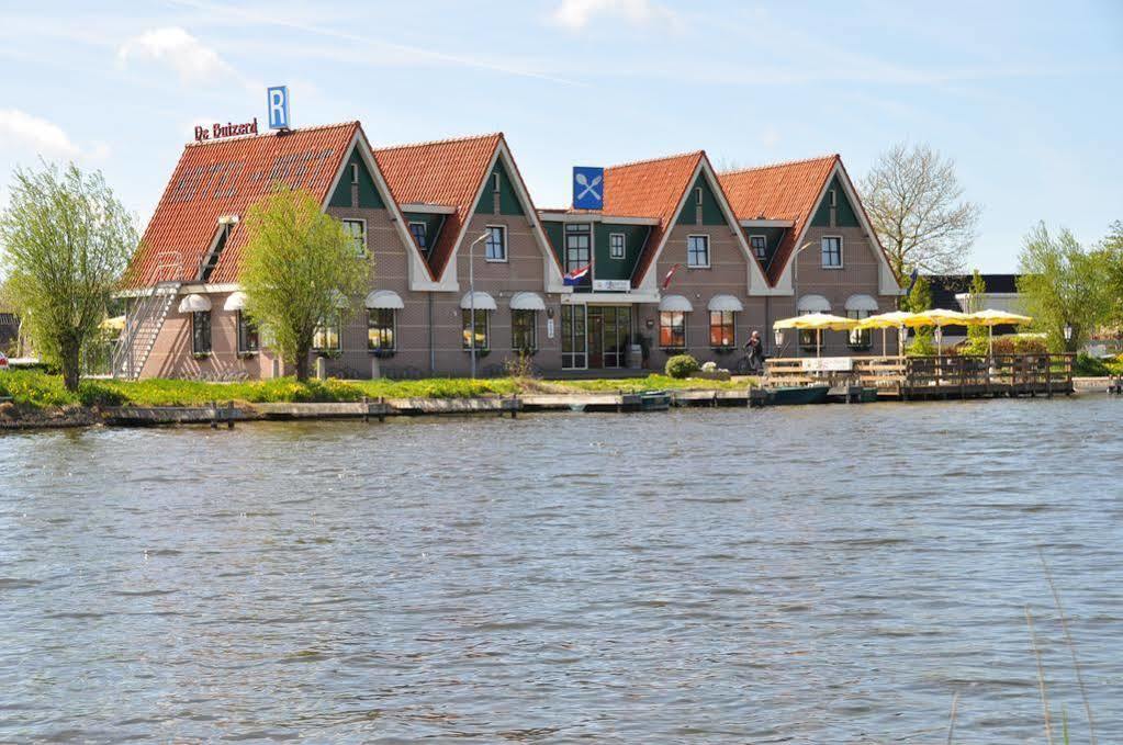 Hotel Restaurant De Buizerd Langedijk Extérieur photo